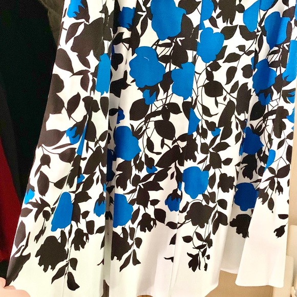 NEW Stunning NINE WEST Blue Floral Size 8P Stretch Cotton Fit & Flare Dress - Picture 11 of 16